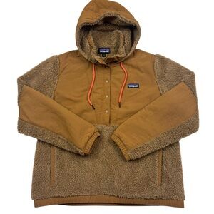 Patagonia Tan and Brown Fleece Hoodie